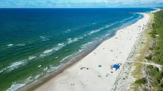 Malownicza okolica, bezpośrednio nad morzem